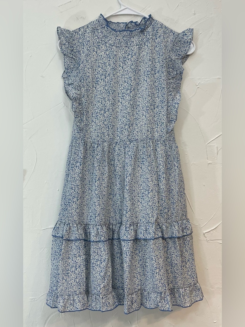 JODIFL White Tiered Dress w Ruffles & Blue Pattern Above the Knee NWOT sz small
